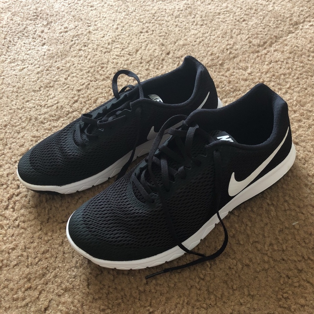 Running shoes